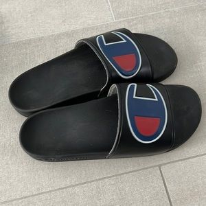 Champion Slides, black with blue/red logo, size 12